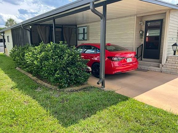 2nd image of 907 Cirrus St