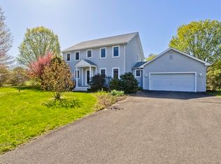 3 Grand Oak Farm Rd, Hadley, MA 01035