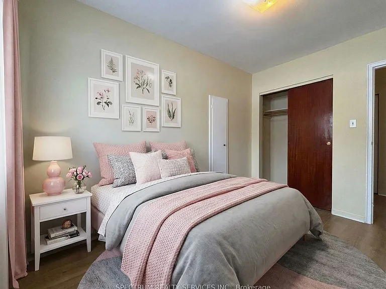 357 Connaught St #3 — Photo 7