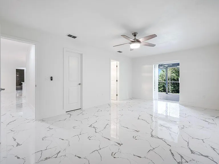 6031 Macbeth Ln — Photo 14