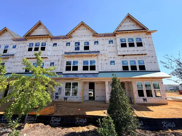 3148 James Slaughter Rd, Fuquay Varina, NC 27526
