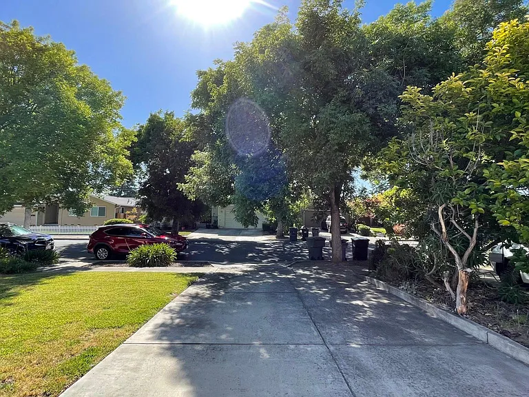 891 Mango Ave — Photo 39