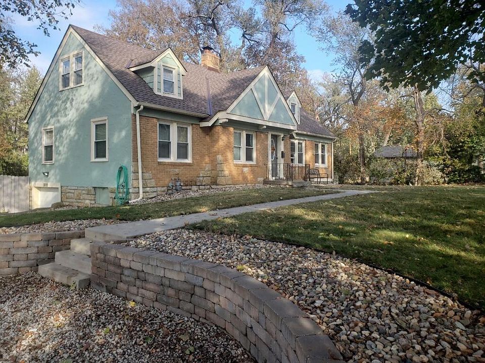 3002 NE Vivion Rd, Kansas City, MO 64119 Zillow