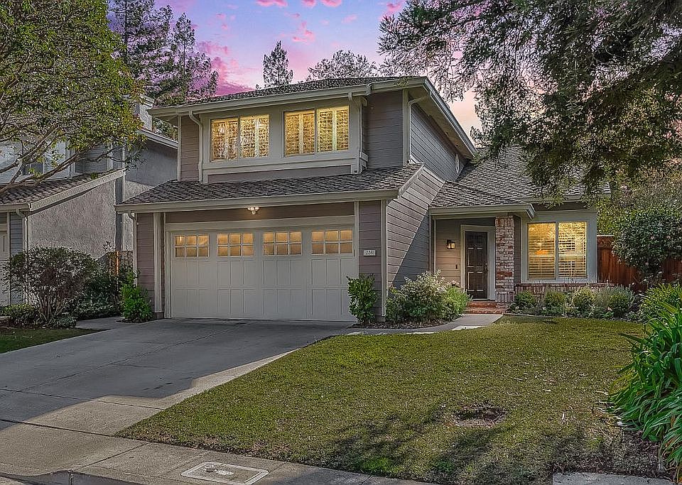 1st image of 226 Brighton Ln