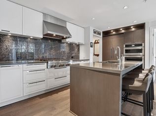 1501 Vidal St #103, White Rock, BC