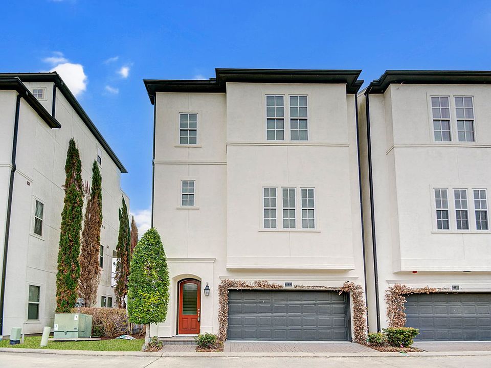 1st image of 2122 Lakeshore Edge Dr