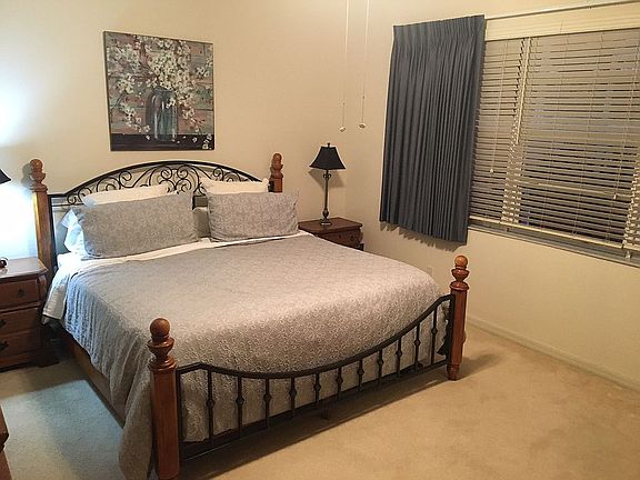 3rd image of 20199 Castlemaine Ave