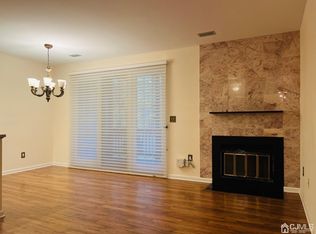 7141 Elm Ct, Monmouth Junction, NJ 08852