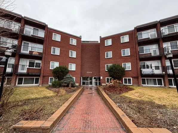 2044 Arrowsmith Dr, Ottawa, ON