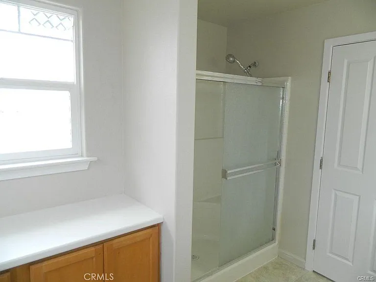 1093 Belridge St — Photo 12