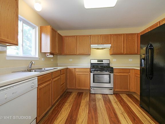 4th image of 2015 Serenity Ln