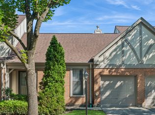 2925 Denton Ct, Westchester, IL 60154