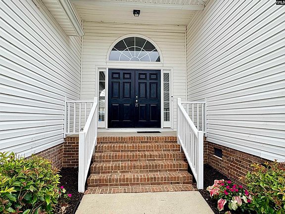 3rd image of 204 Founders Ridge Rd