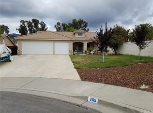 205 N California St, Lake Elsinore, CA 92530
