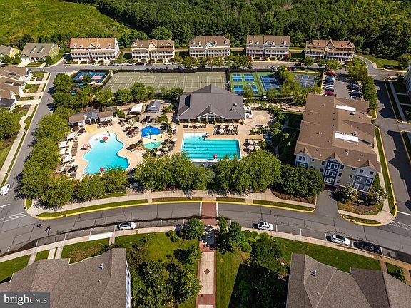 5th image of 31574 Winterberry Pkwy Unit 310