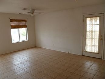 5th image of 742 S William Ave