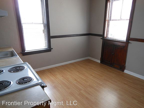 4th image of 3817 S Compton Ave #1F