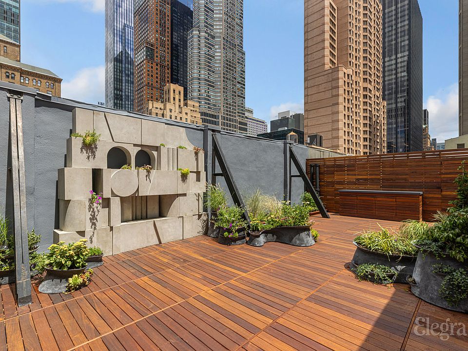 1st image of 200 W 54th St Unit Penthouse G