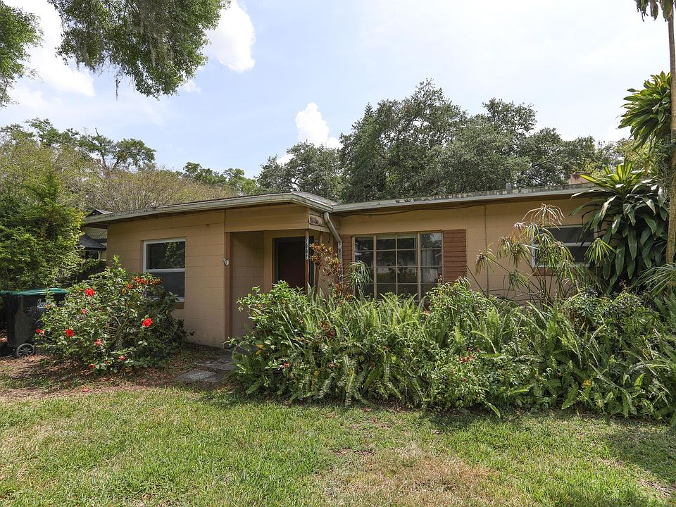 1st image of 2002 Henderson Dr