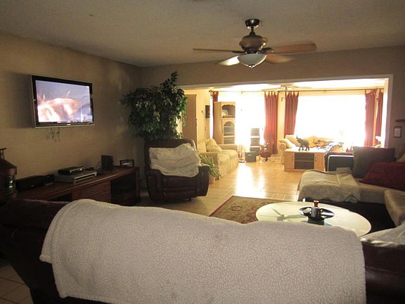 5th image of 2931 SE Santa Anita St