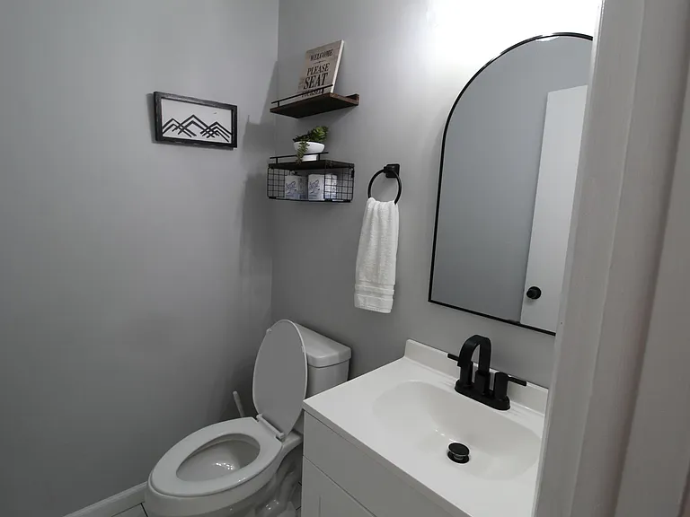 221 Alleghany Dr — Photo 28