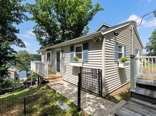 72 Downey St, Hopkinton, MA 01748