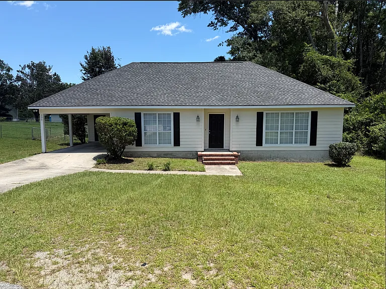 206 Buckston Ct — Photo 1