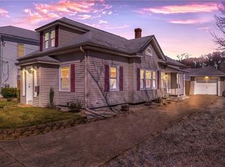 21 Ballston Ave, Pawtucket, RI 02861