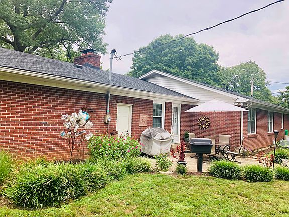 4th image of 469 Brentmoor Ave