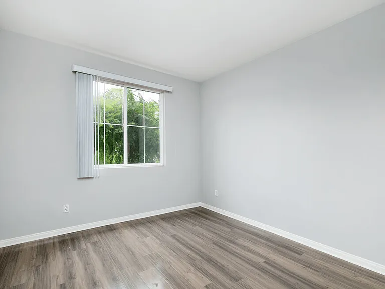 Lido Apartments - 3623 Jasmine Ave — Photo 18