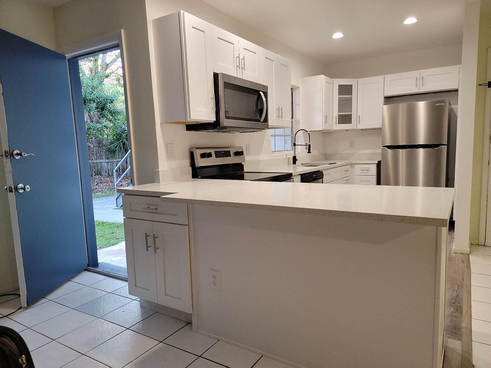 1st image of 1000 S Semoran Blvd APT 107