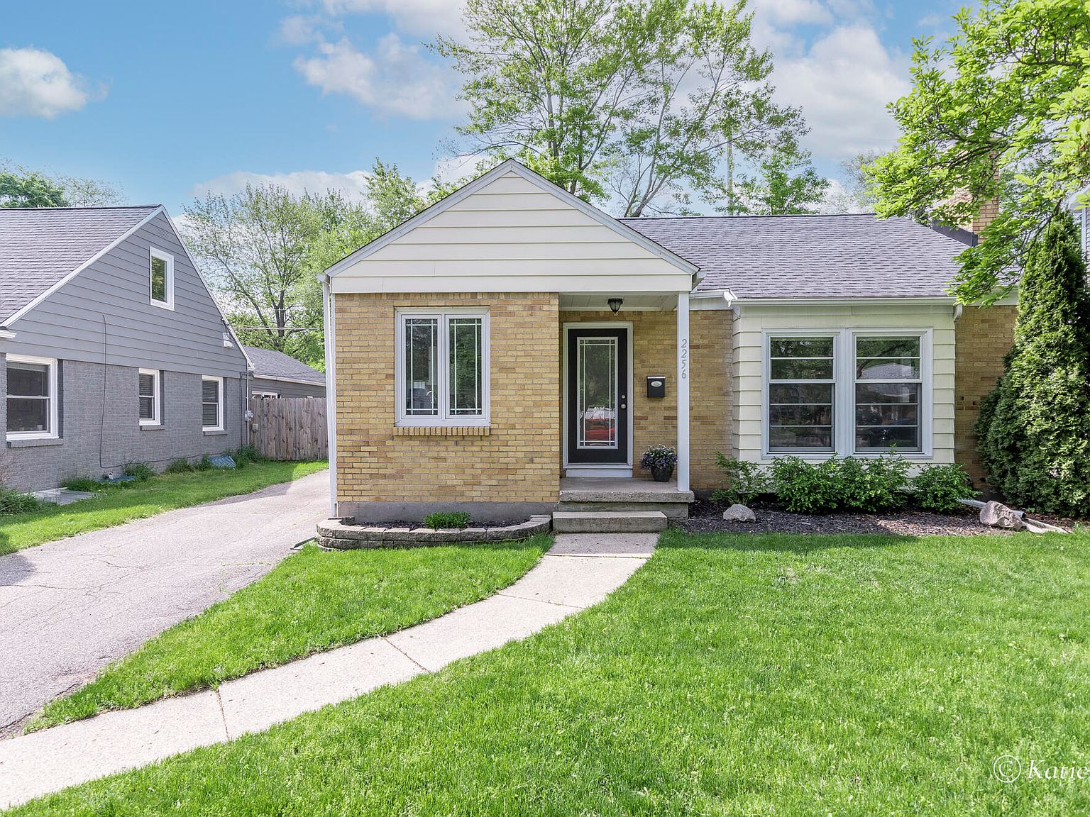 2256 Estelle Dr SE, East Grand Rapids, MI 49506 Zillow