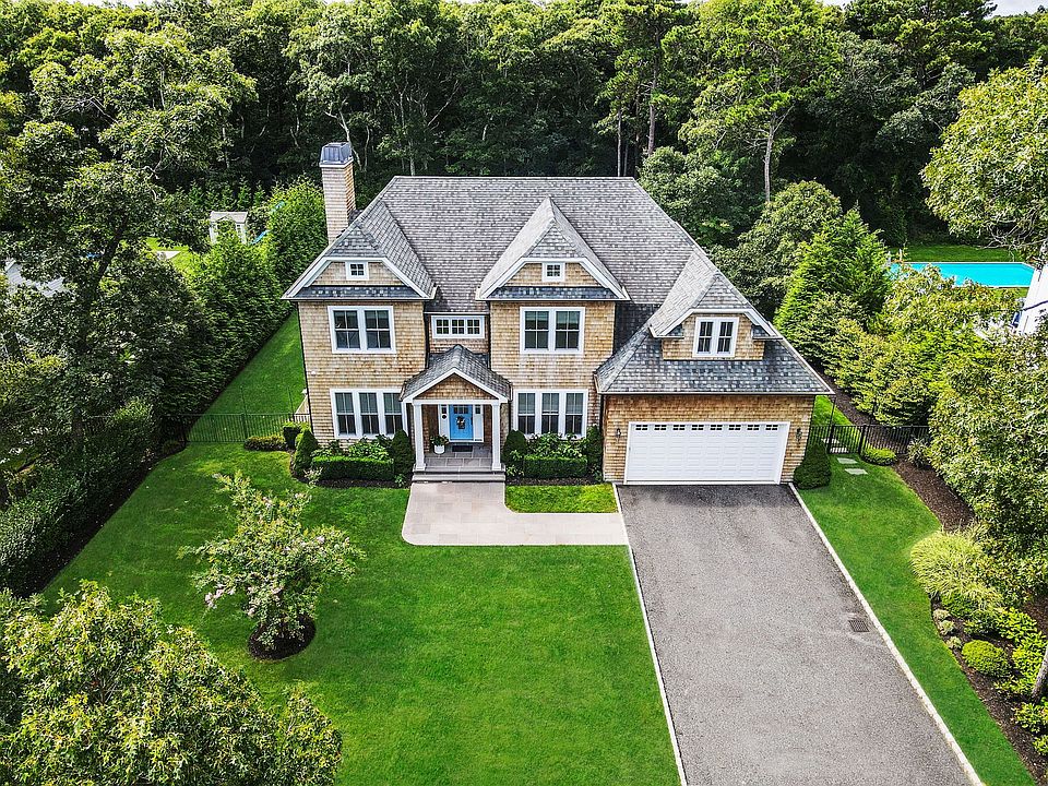 1st image of 7 Rady Ln