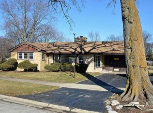 5301 Johnson Ave, Western Springs, IL 60558