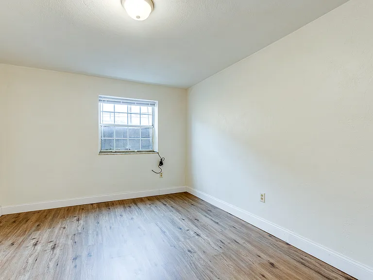 7408 Washington Ave #B — Photo 6