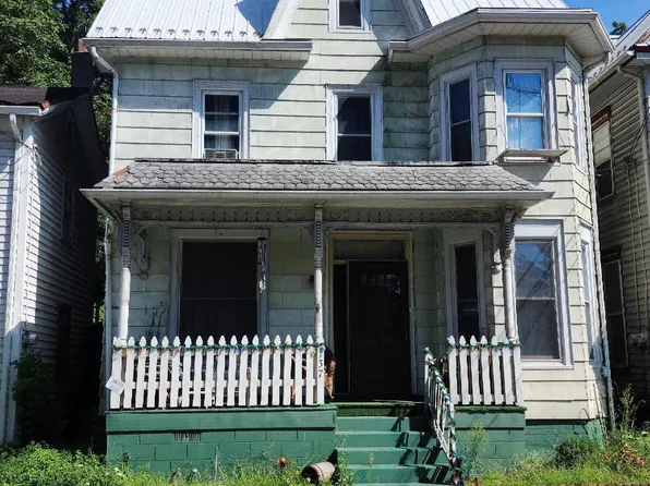 137 S Main St, Herndon, PA 17830