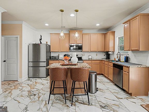 2nd image of 1406 Stone Ridge Ct