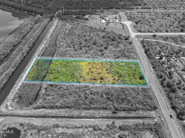 8516 Horseshoe Ave, Palm Bay, FL 32909