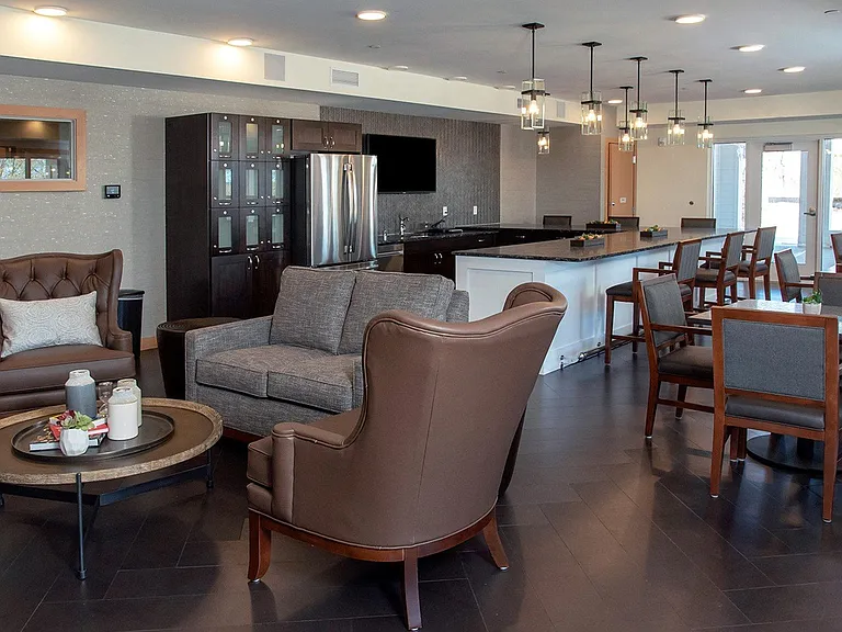 The Legends of Woodbury 55+ Apartments — Photo 19