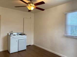 4371 Lyceum Ave #C, Los Angeles, CA 90066