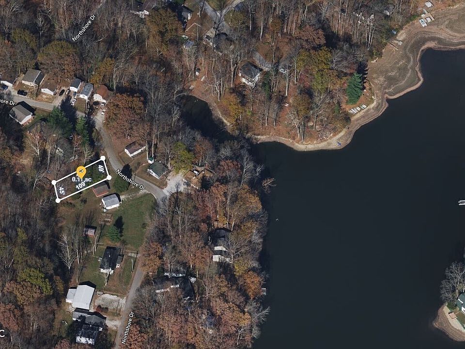 2nd image of 249 Lake Hart St