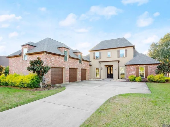 16295 Winding Ridge Ave, Prairieville, LA 70769