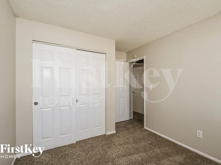 2485 Jenkee Dr — Photo 14