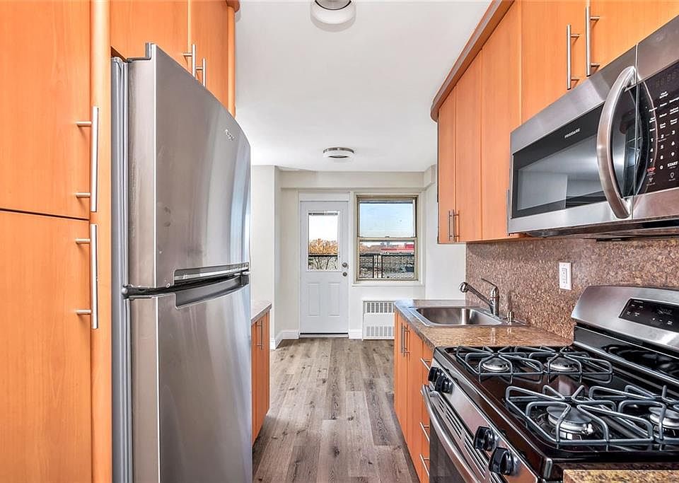 1st image of 2475 W 16th St APT 5D