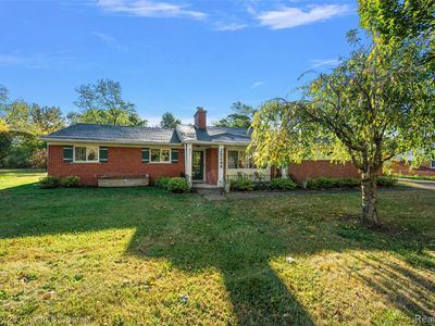 28248 Bayberry Rd, Farmington Hills, MI, 48331