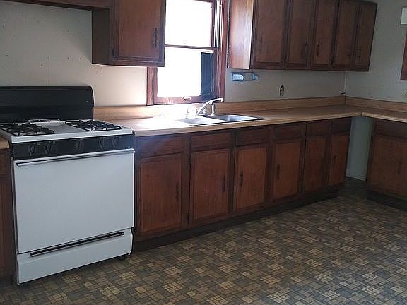4th image of 639 Ohio Ave
