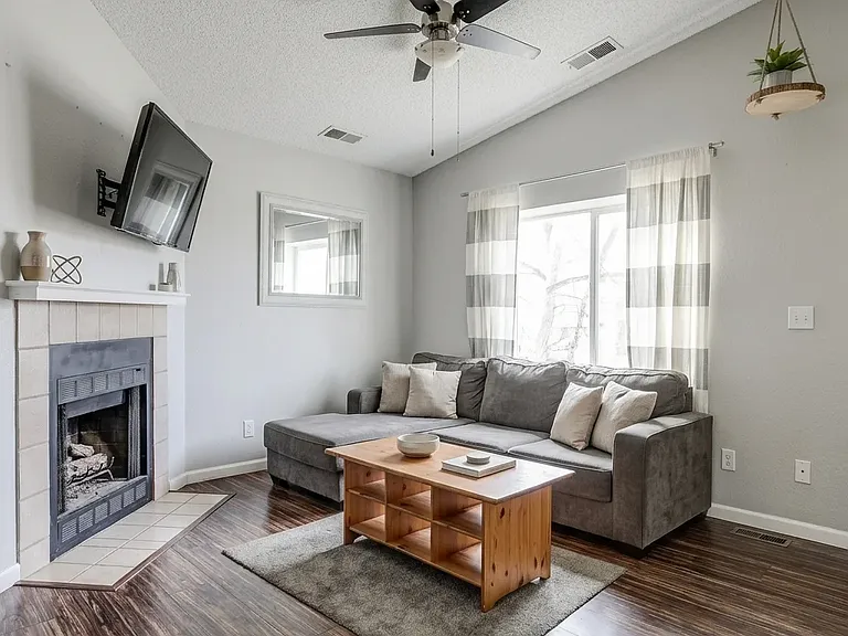 6435 Chantilly Pl — Photo 42