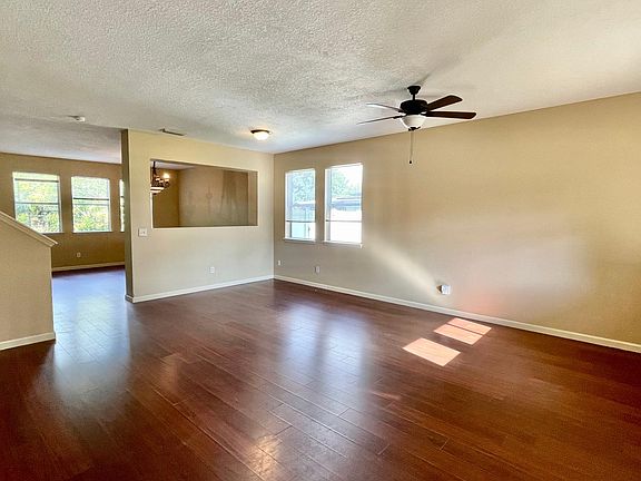 2nd image of 47 Leaver Dr