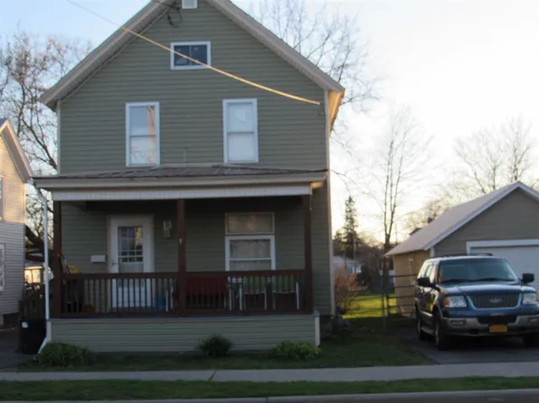 711 New York Ave, Ogdensburg, NY 13669