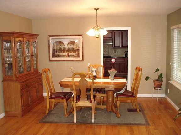 5th image of 16750 Cerro Vista Dr